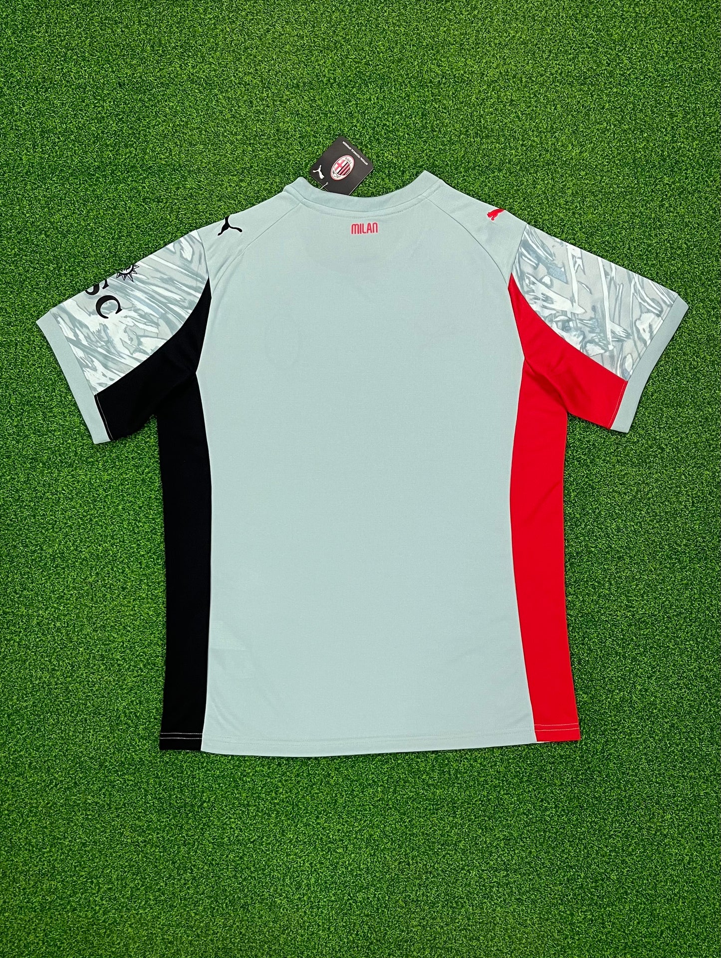 AC Milan 2025-26 Home Goalkeeper Shirt