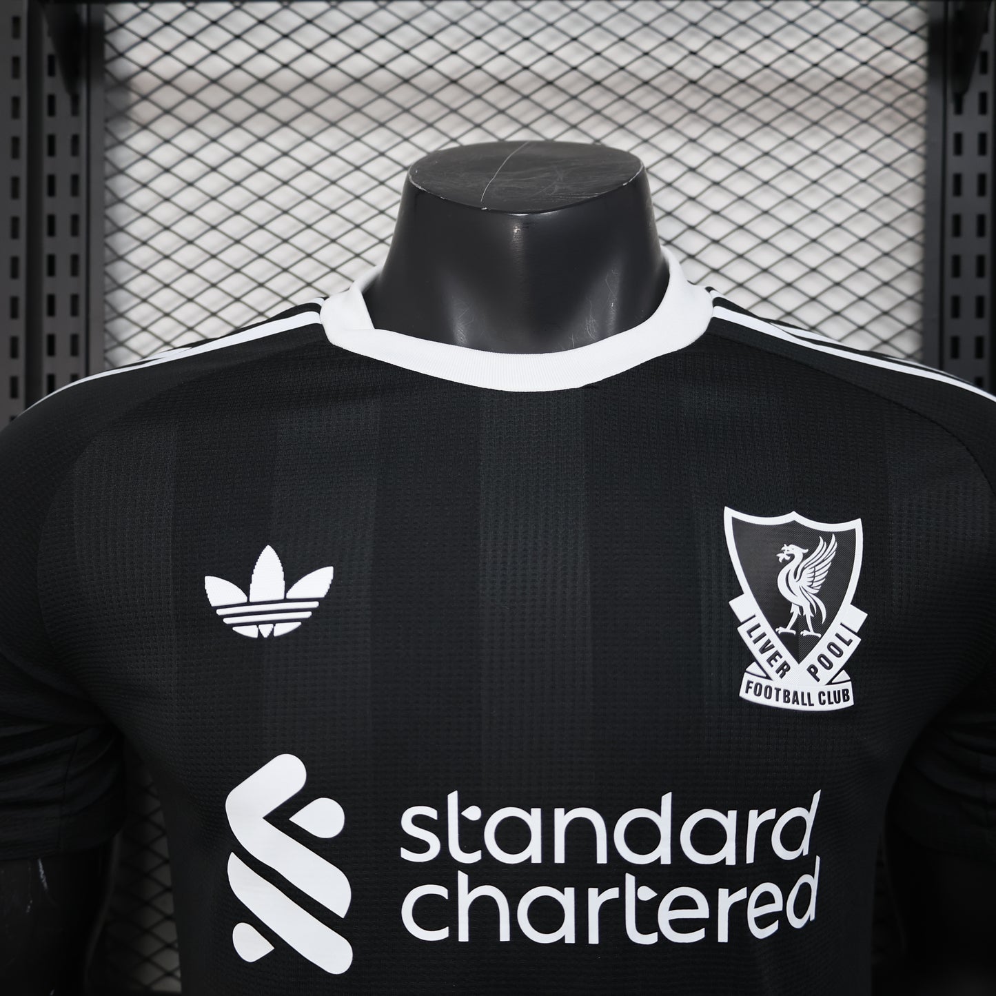 Liverpool 2025-26 Fourth Goalkeeper Shirt