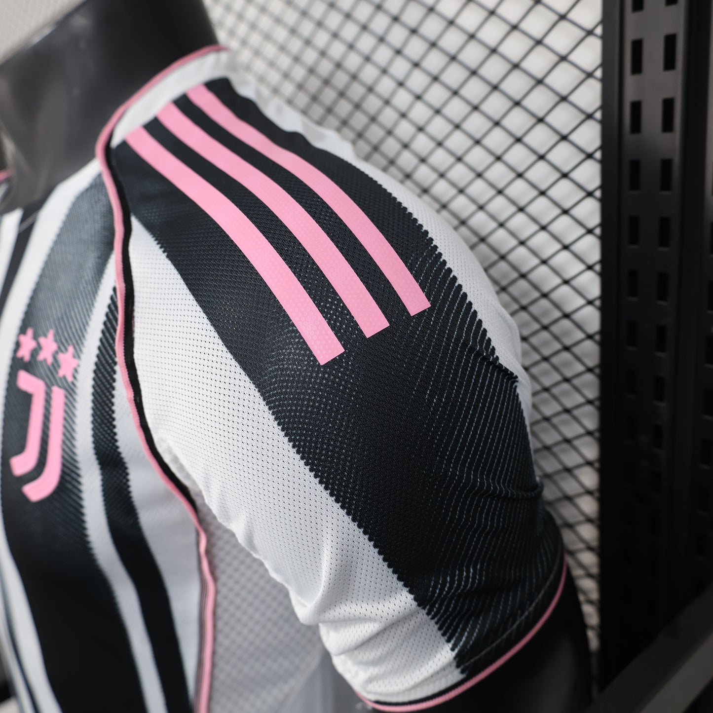 Juventus 2025-26 Home Shirt