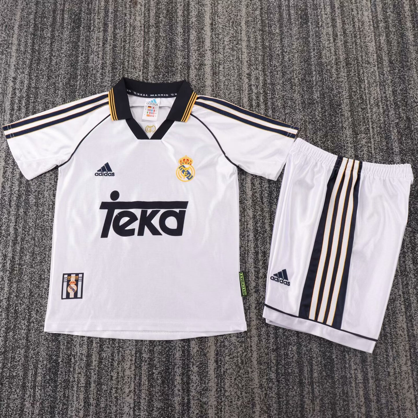 Real Madrid 1999-2000 Home Retro Kids Kit