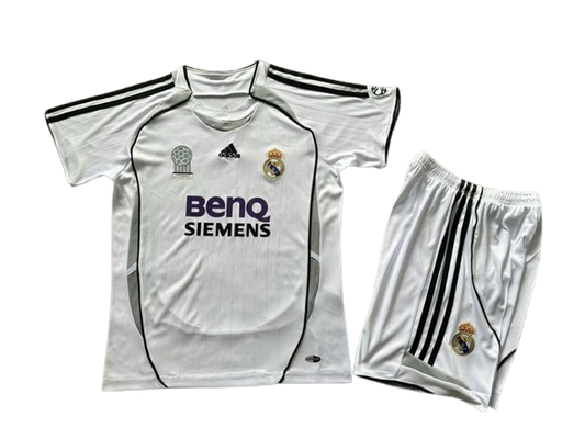 Real Madrid 2006-7 Home Retro Kids Kit